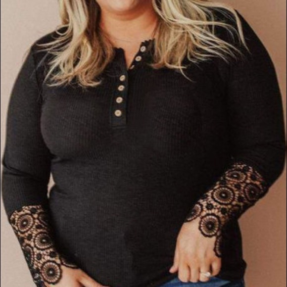 Black Lace Splicing Ribbed Long Sleeve Plus Size Top - Picture 9 of 11